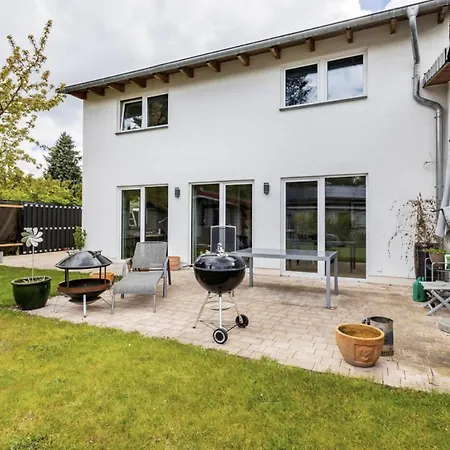 Stilvolles Mit Bad, Nahe Messe, Bmw, Expo Homestay Hannover