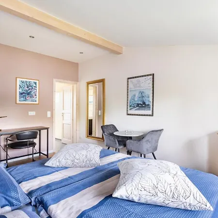 Stilvolles Mit Bad, Nahe Messe, Bmw, Expo Quarto em Acomodações Particulares *